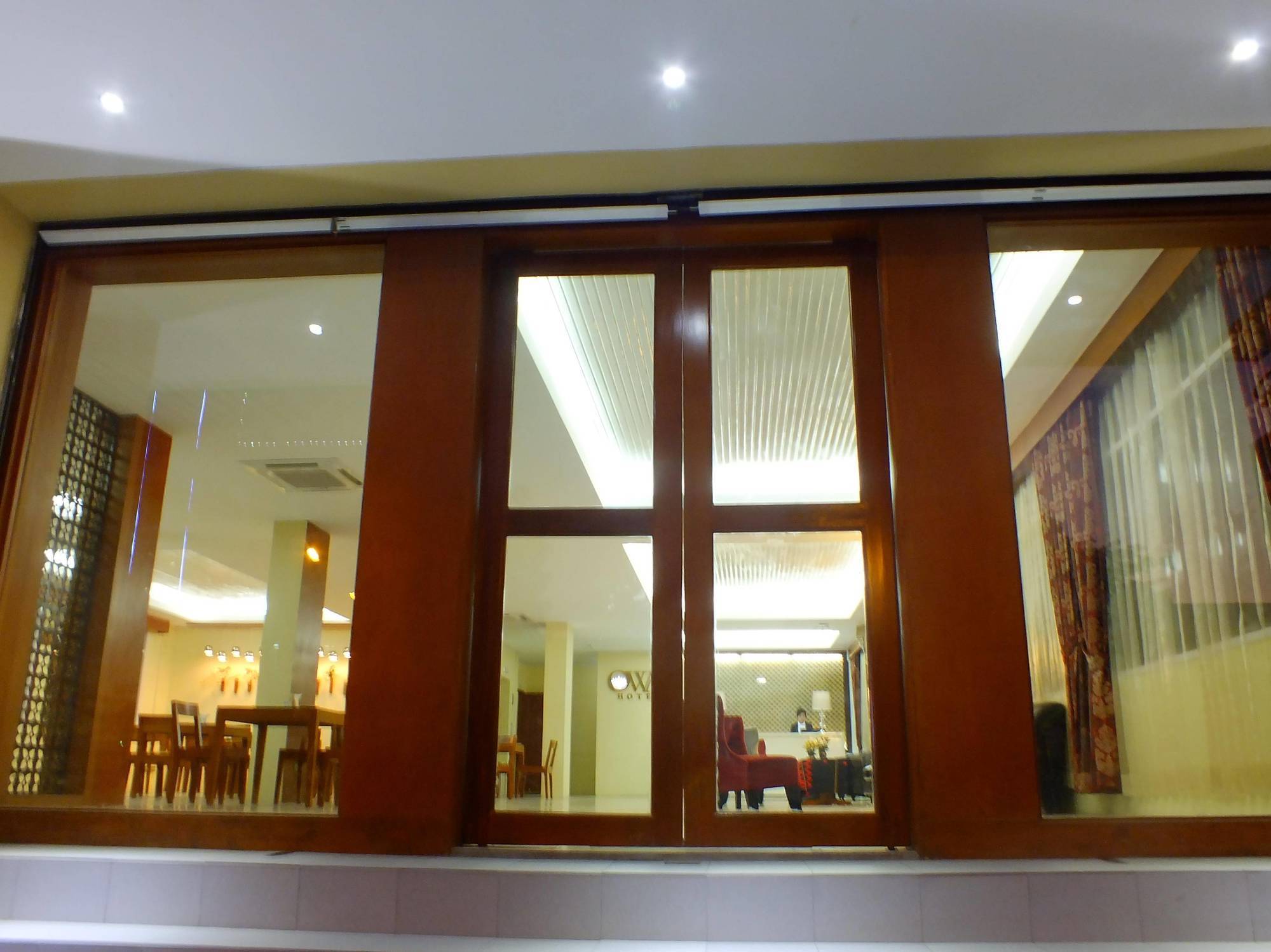 Oway Grand Hotel Mandalay Exteriör bild